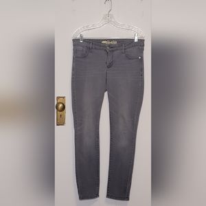 Rockstar jeans by Old Navy. Grey, stretchy skinny jeans. Size 12 regular.